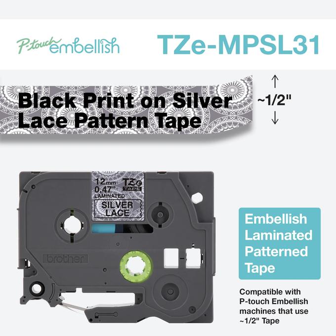 Cinta laminada Brother TZe-MPSL31 con patrón de encaje plateado e impresión negra, media pulgada
