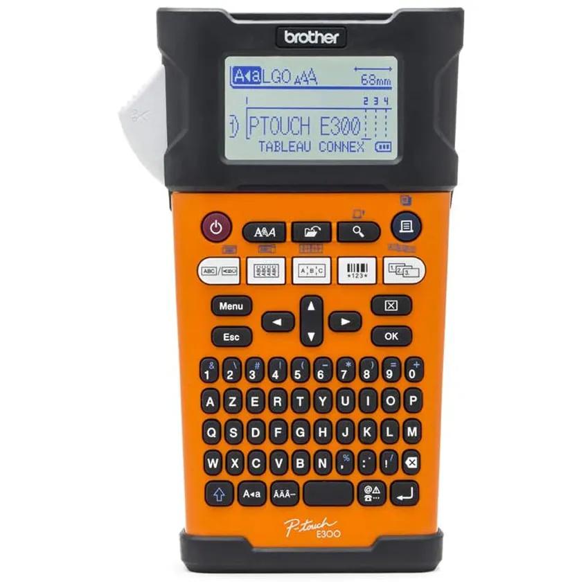 Rotuladora Brother P-touch E300 con teclado QWERTY y pantalla retroiluminada