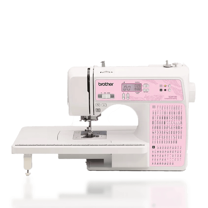 Máquina de coser computarizada Brother SQ9100 con panel rosa y puntadas incorporadas