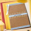 Etiqueta laminada Brother en álbum personalizado con papel colorido y bordes decorativos